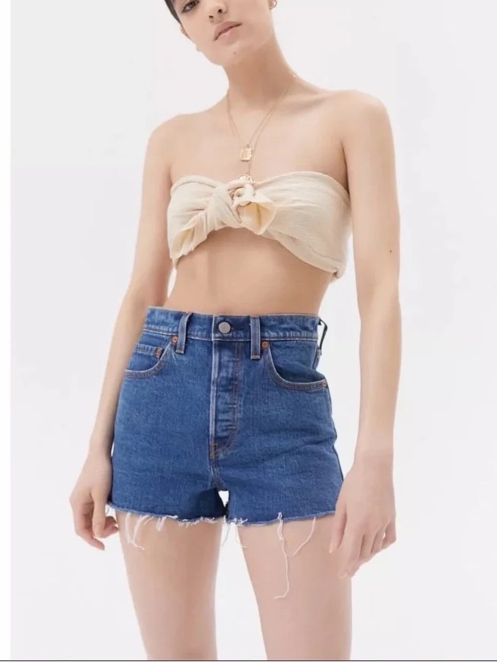 Levi's Ribcage Denim Short Button Fly Size 28